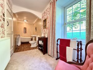 Photo 14- click for photo gallery